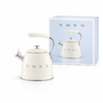 Чайник SMEG стиль 50-х кремовый